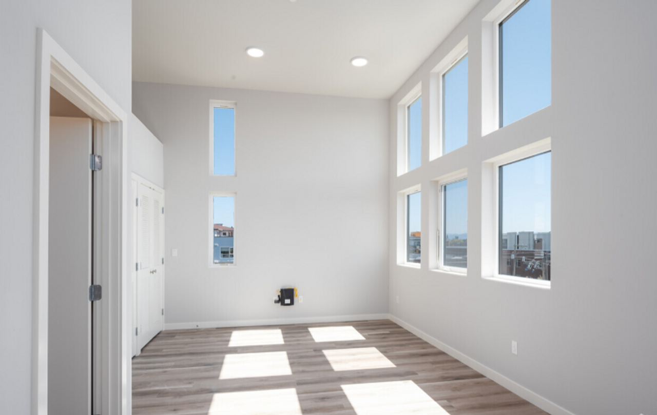 DP Studios is now Leasing! - Photo 6 of 11