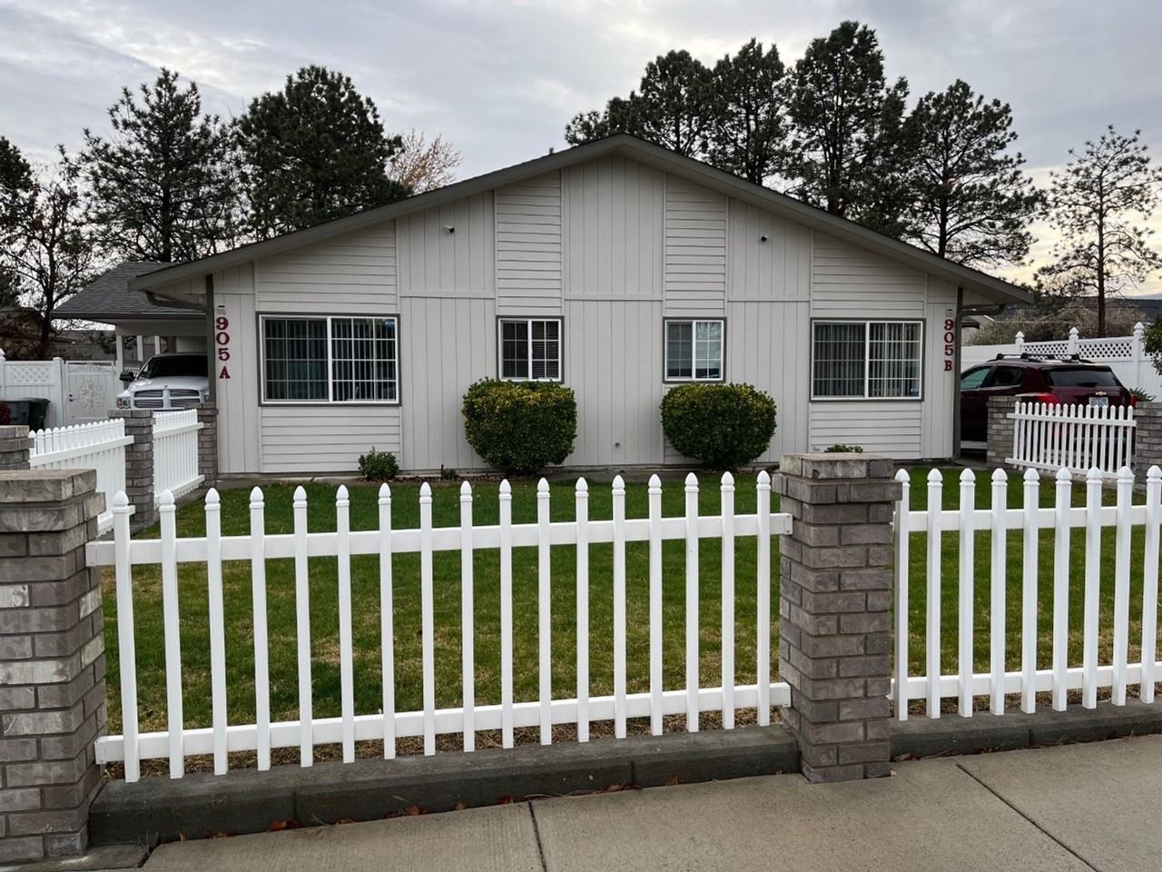 905ab Apartments 905 Abbot Street Units A & B, Richland, WA 99352