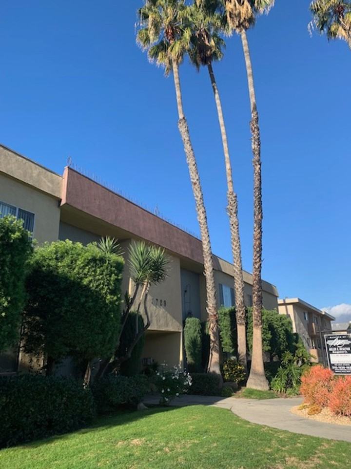 w3729 - Photo 3 of 4