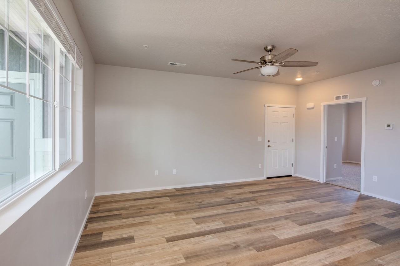 Arbor Ridge Villas - Photo 6 of 19