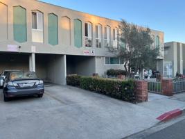 featured image of 1946 S Bedford St