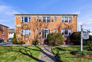 featured image of 1 Brighton Ave