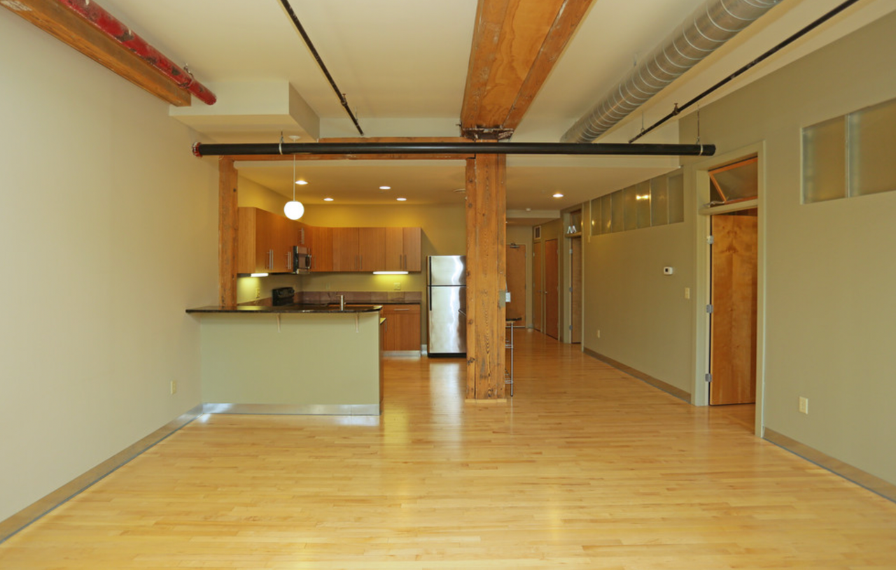Lakefront Lofts - Photo 5 of 12