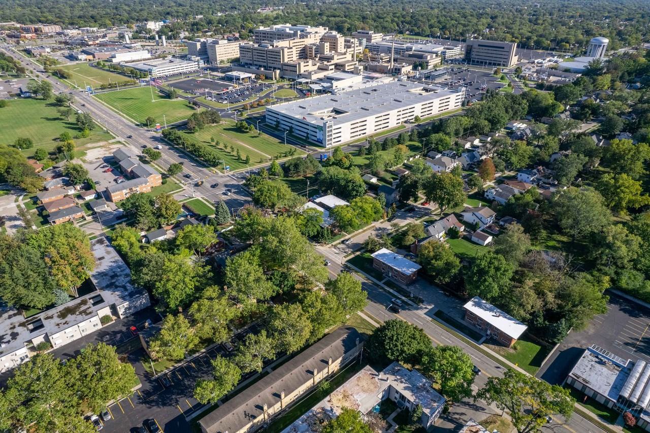 ONE11 COLLECTION - ROYAL OAK - Photo 6 of 25