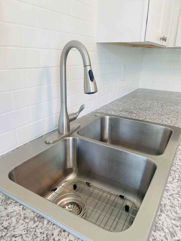 Ogburn Place Apartments - Photo 3 of 4