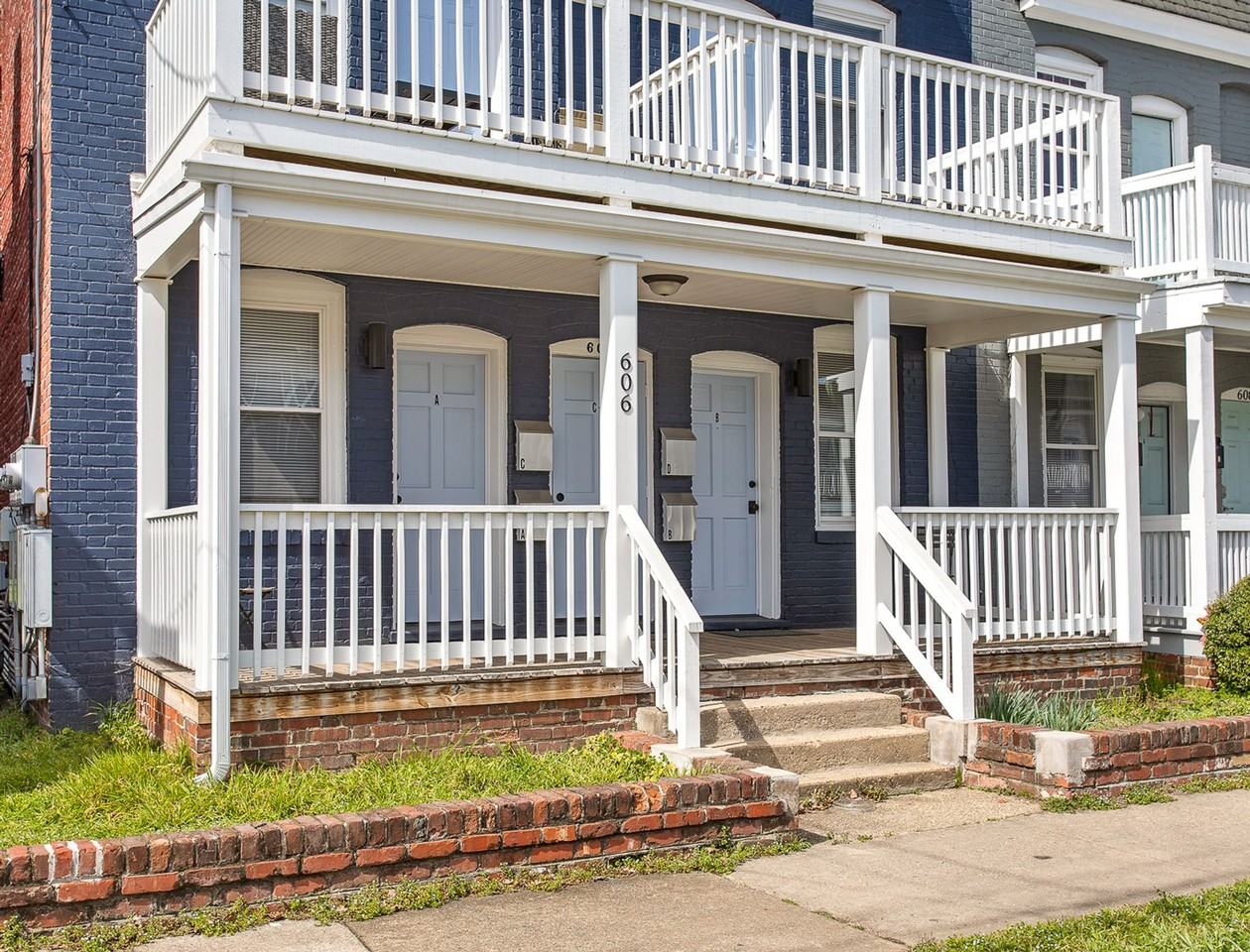 606 N 32nd St - Photo 3 of 4