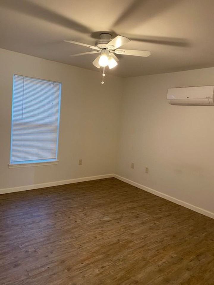 Move-In Ready!!!! - Photo 2 of 27