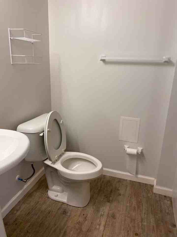 Move-In Ready!!!! - Photo 4 of 27