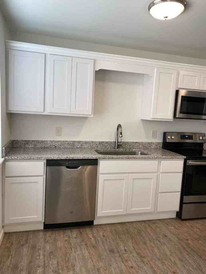 Move-In Ready!!!! - Photo 5 of 27