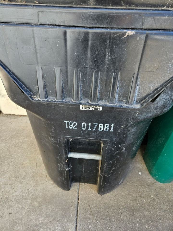 Robinson Avenue Cottages - Photo 2 of 2