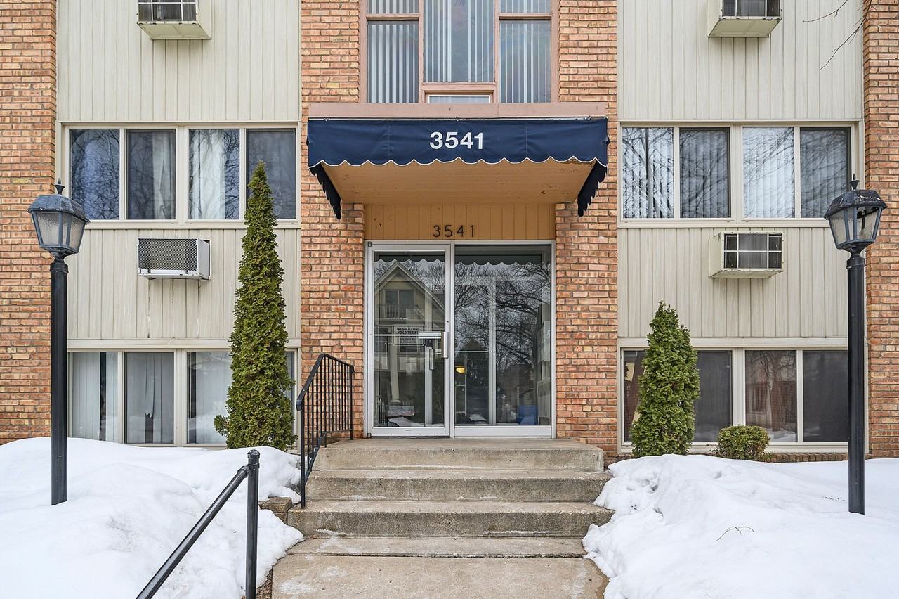 Park Pointe - Photo 2 of 27