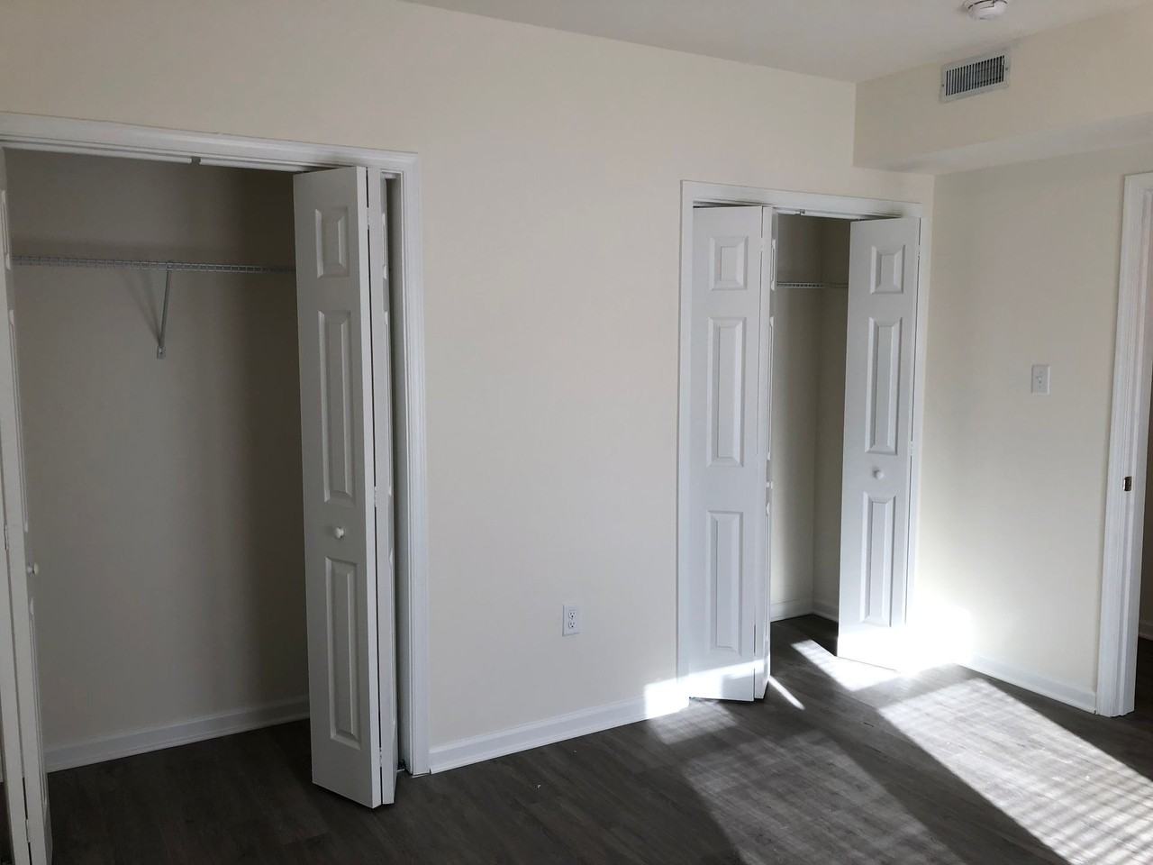 Renovated Duplex - Photo 5 of 19