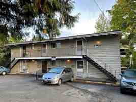 featured image of 1001 Sw Woods St