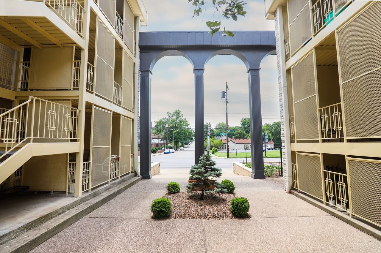 Arcs on Main Apartments 521/527 E. Main Street, Lexington, KY 40508