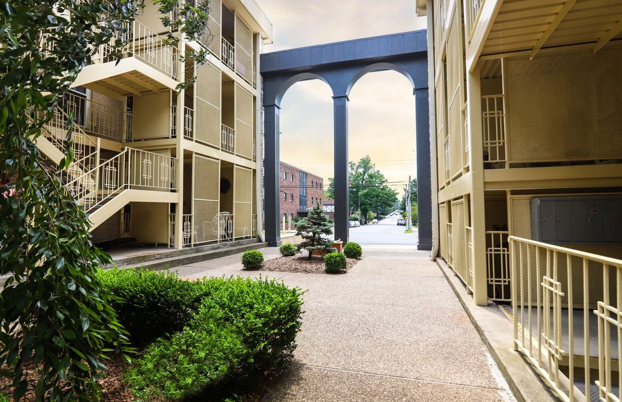 Arcs on Main - Photo 2 of 23