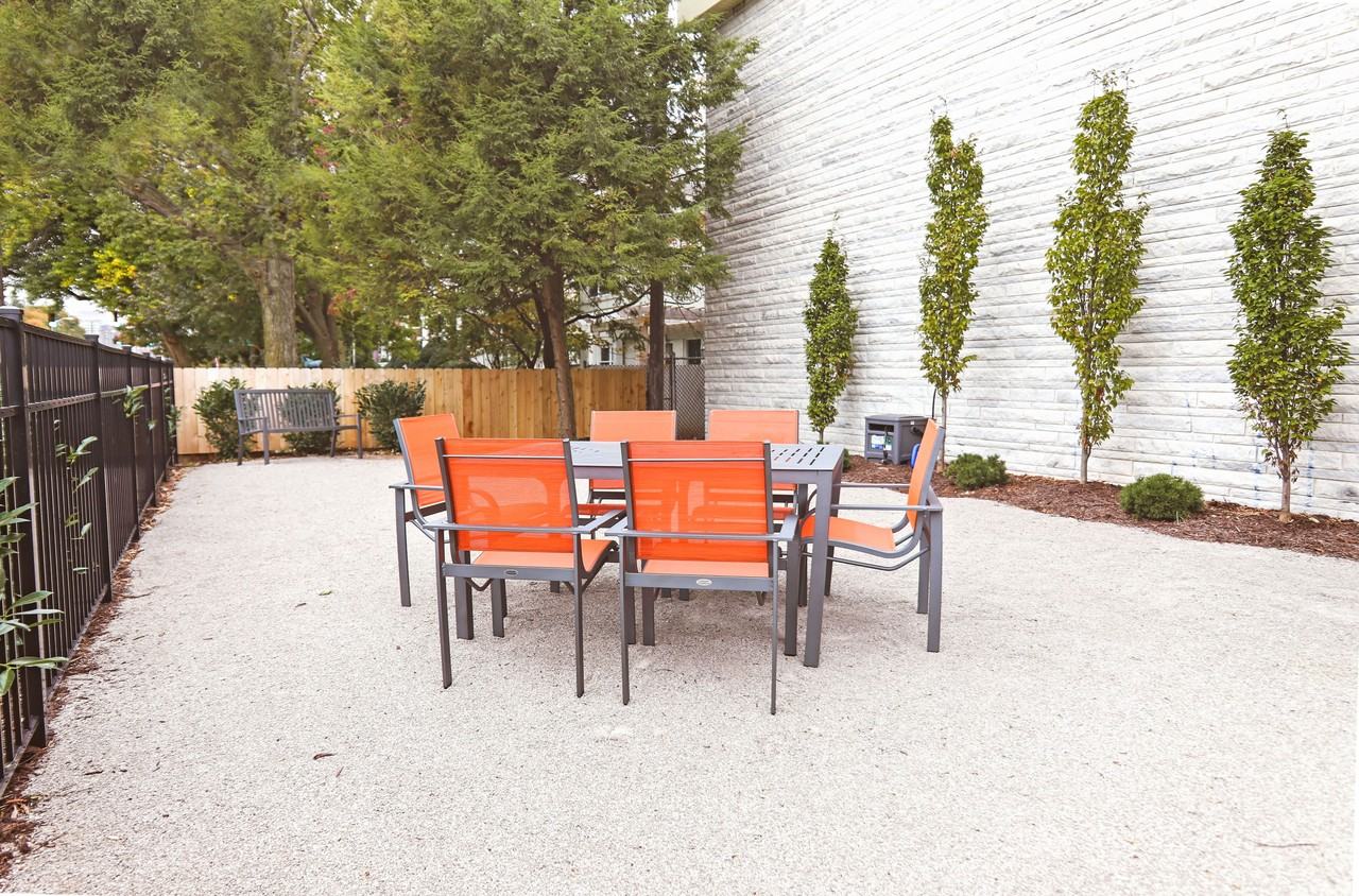 Arcs on Main - Photo 3 of 23