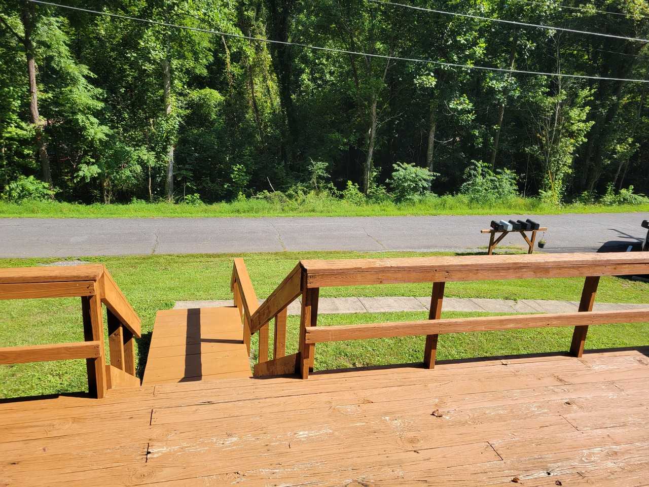 Charming First Avenue Apartments in Downtown Sylva - Photo 4 of 6