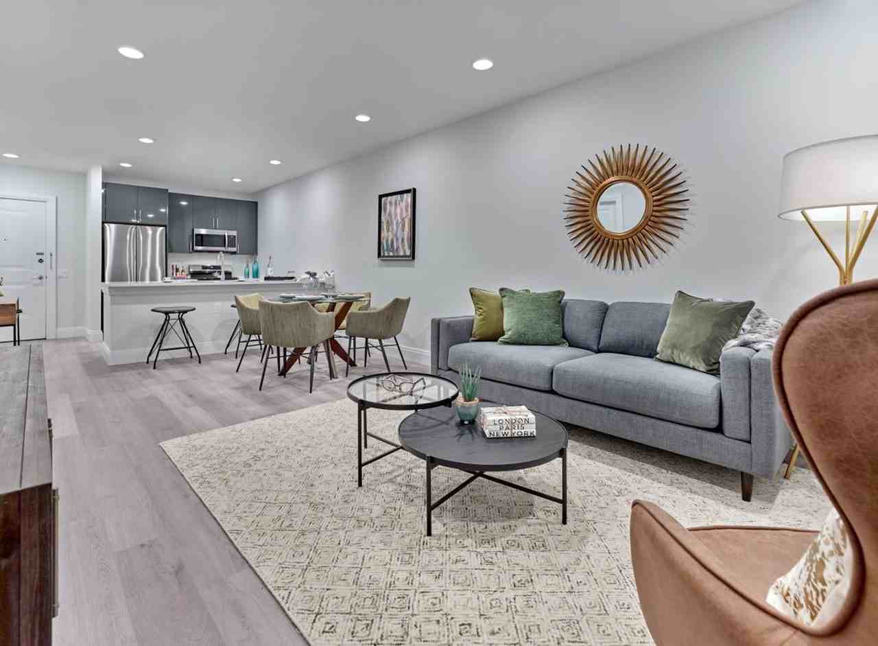 The Parker 118 - Photo 2 of 8