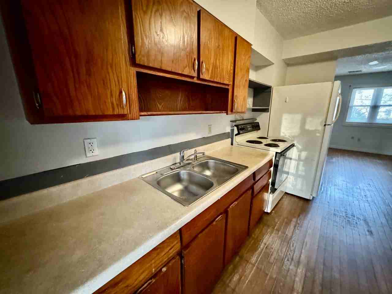 Waterway Apartments - Photo 3 of 13