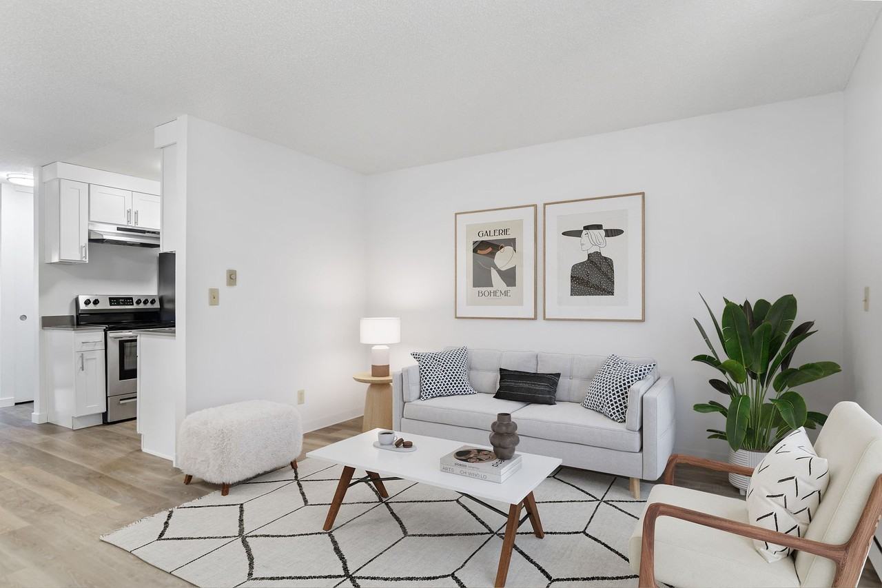 Azure - Photo 5 of 17