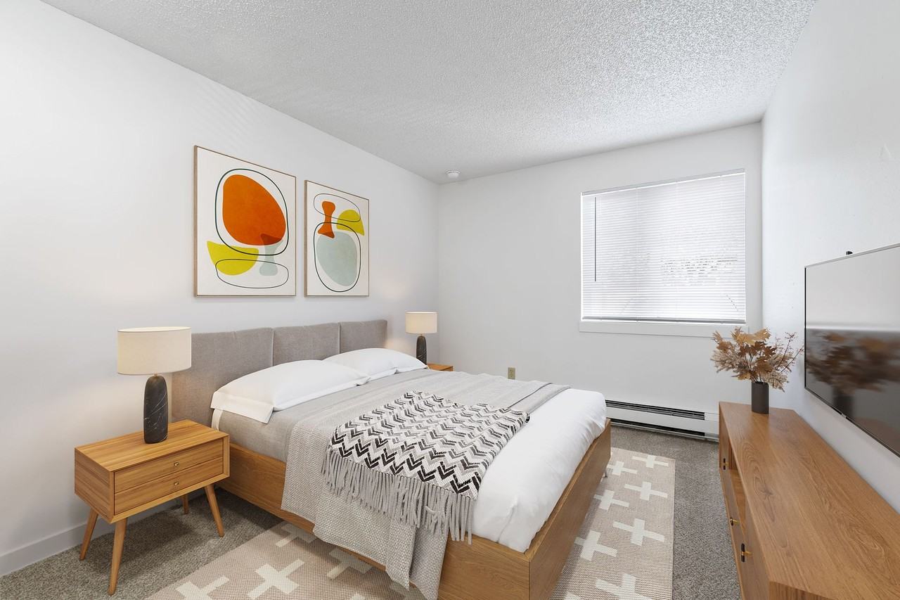 Azure - Photo 3 of 17