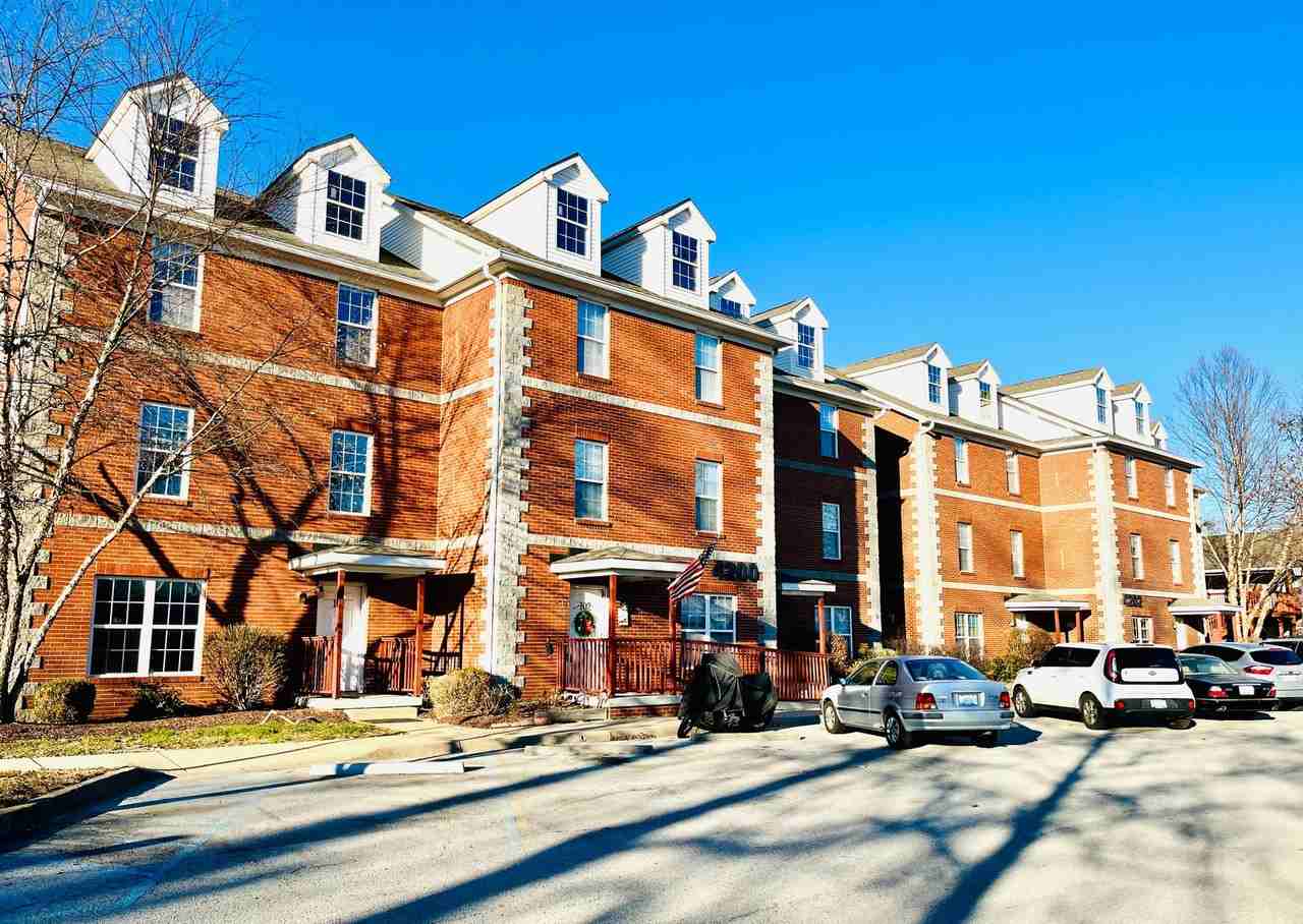 Serenity Court Apartments - Photo 2 of 2