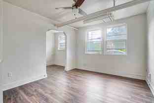 Warnell Apartments! - Photo 1 of 1