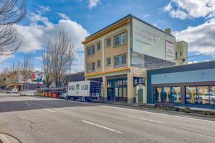 Mattsonian Apartments! - Photo 1 of 1