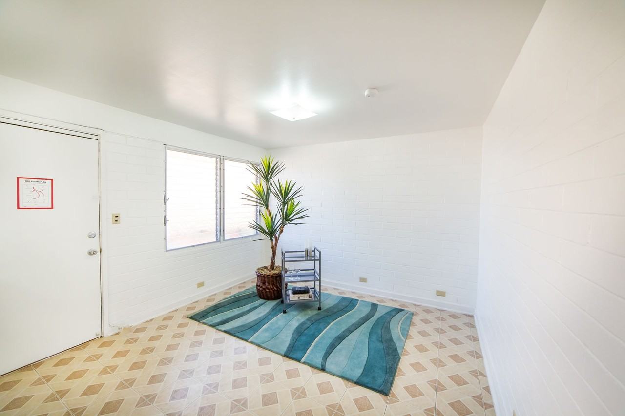 Kapiolani Palms - Photo 2 of 19