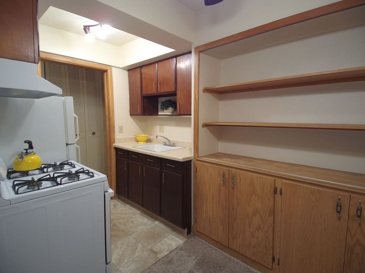 Carriage Court - Photo 3 of 7