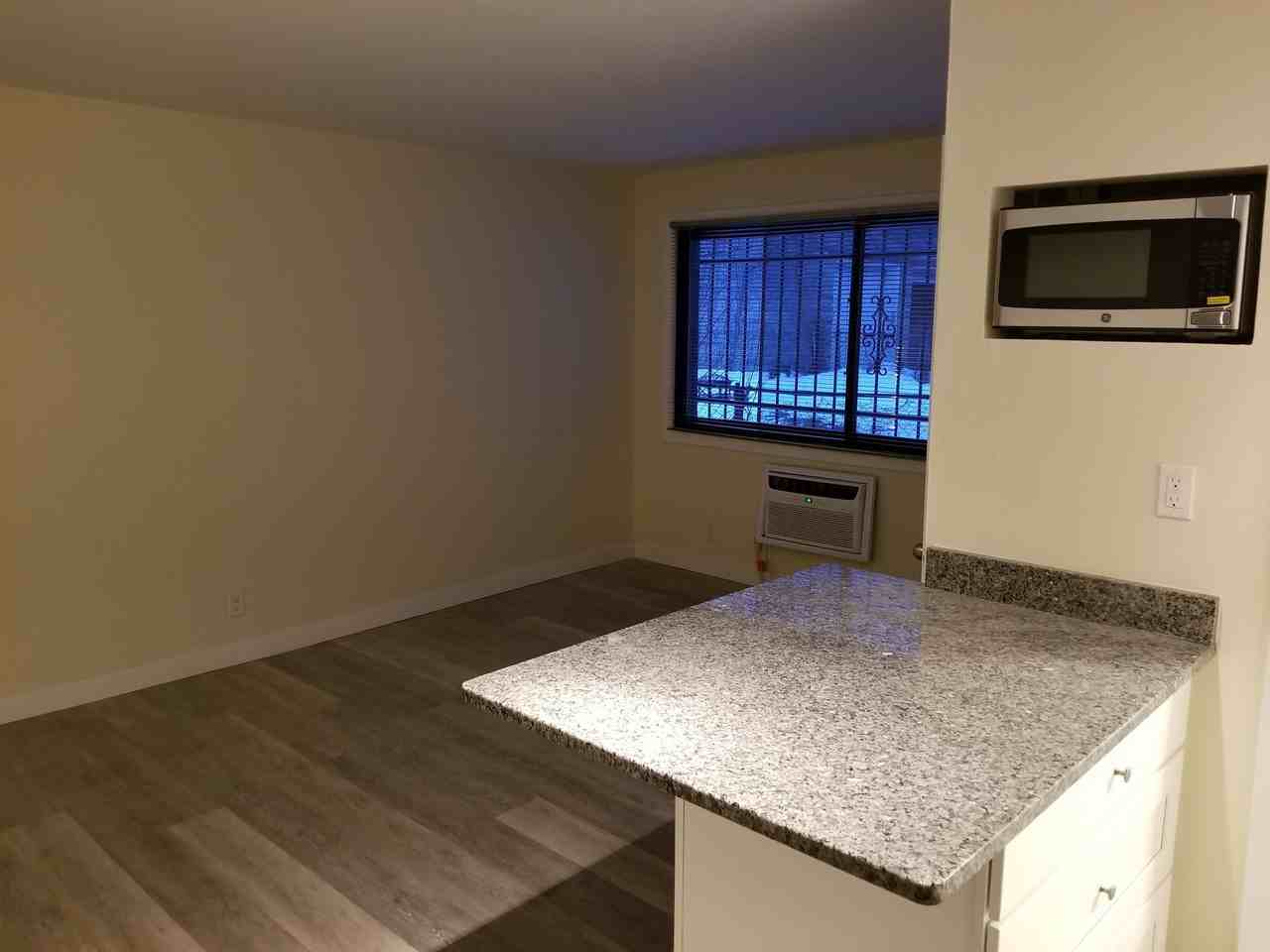 20th Street Apartments - Photo 5 of 7