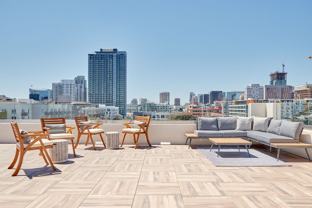 Where Convenience meets Comfort at the Leo - Photo 1 of 1