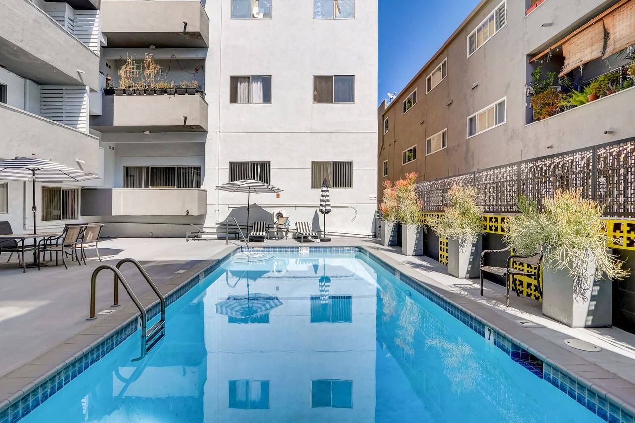 7244 Hillside Ave - Photo 3 of 6