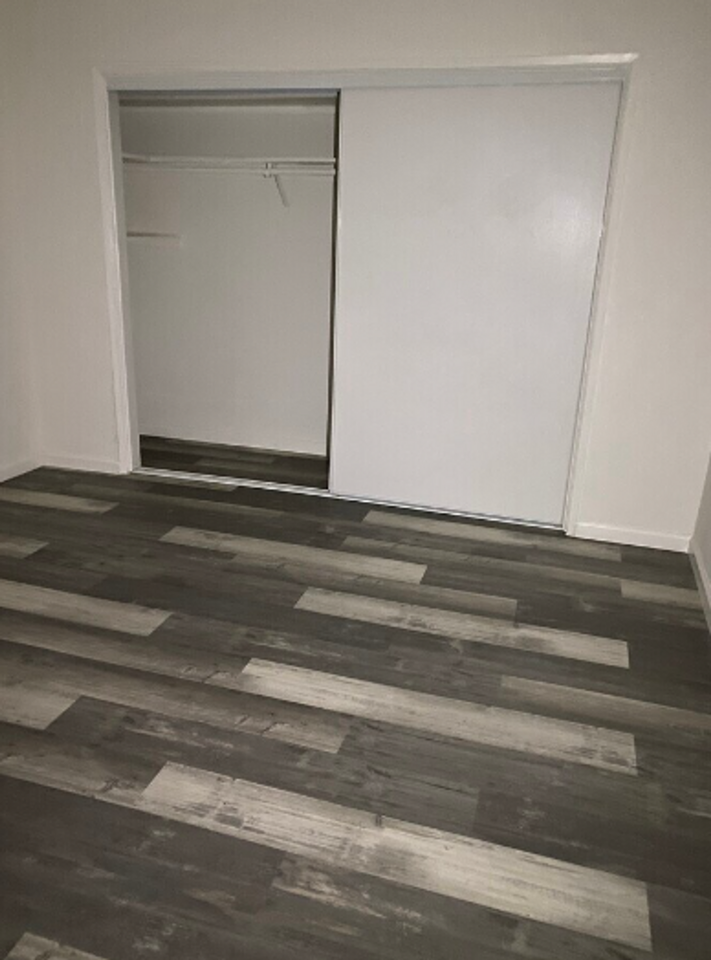 1111 ARAPAHOE APTS LLC - Photo 5 of 20