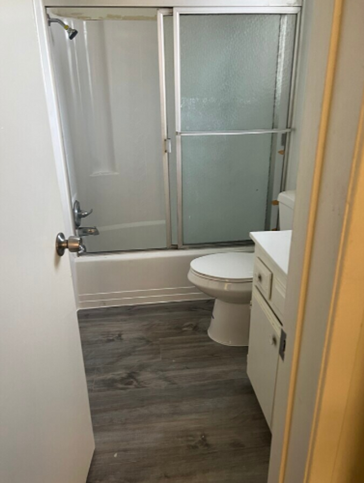 1111 ARAPAHOE APTS LLC - Photo 7 of 20