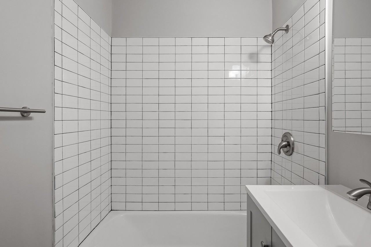 2417 Garfield Ave Apartments | Origen Living - Photo 6 of 16