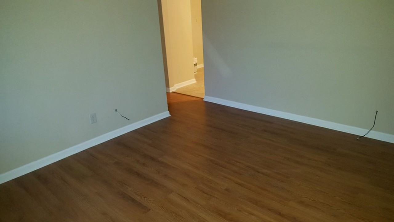 Corwin Apartments - Photo 4 of 9