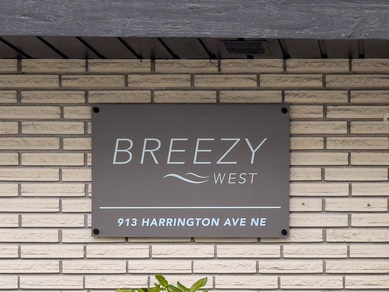 Breezy West - Photo 2 of 27