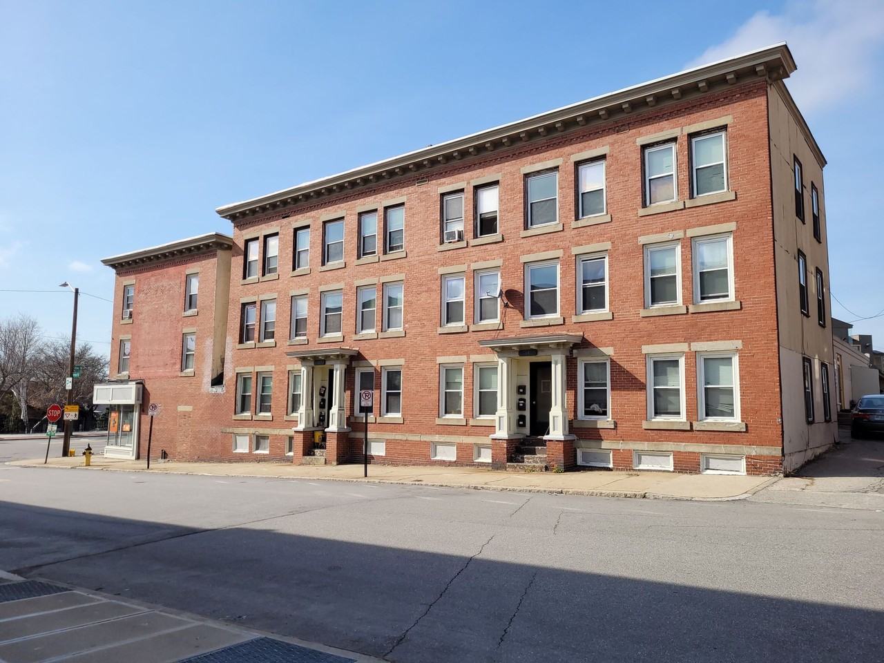 10 Orange St #3 - Photo 2 of 18