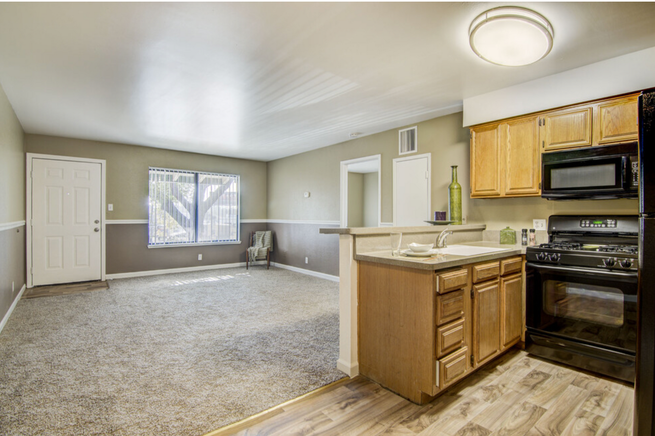 Cypress Greens Apartments - Photo 7 of 15