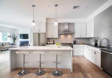 8 Boulevard W - Photo 1 of 1