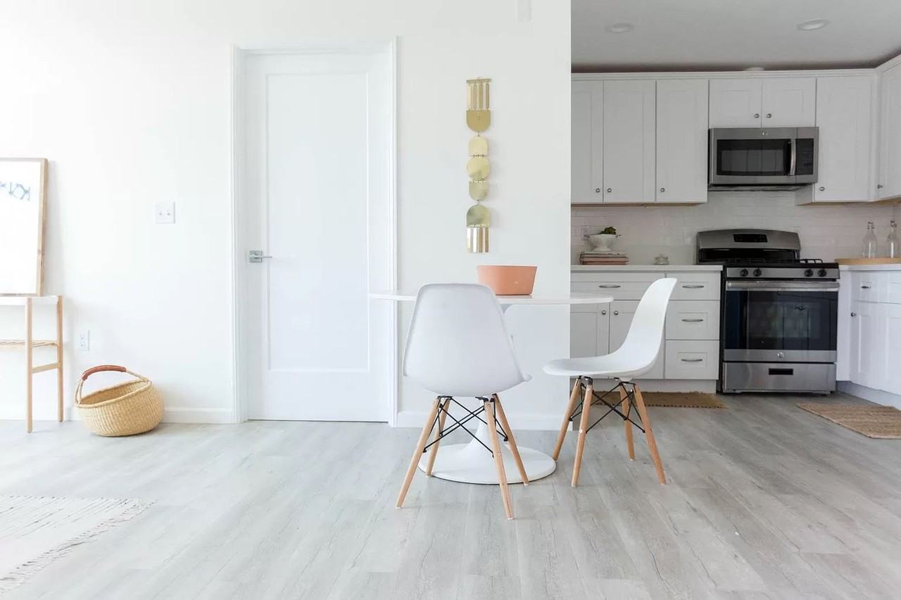 978 S Mariposa Ave - Photo 2 of 33