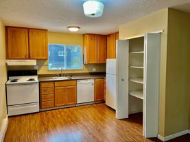 638 - 130 SE 30th Place - Photo 1 of 1