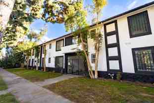 7044 Lanewood Ave - Photo 1 of 1