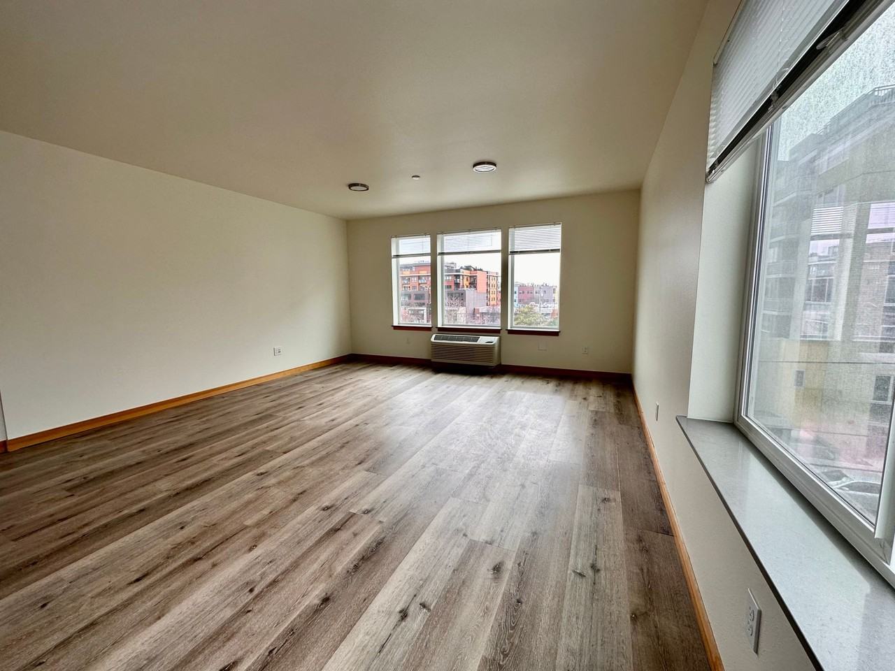 Ballard  58 - Photo 6 of 12