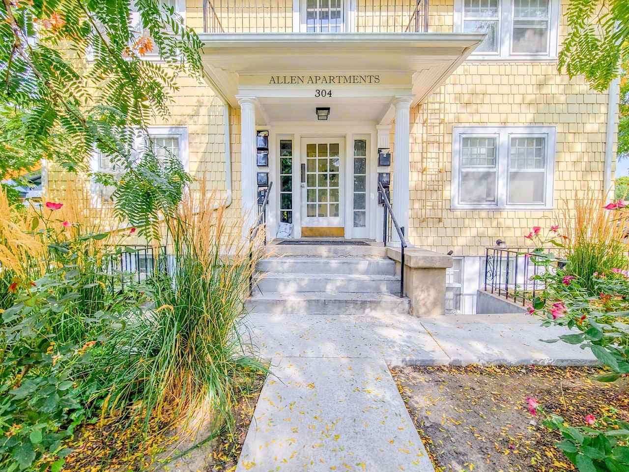 Allen Apartments - Photo 2 of 5