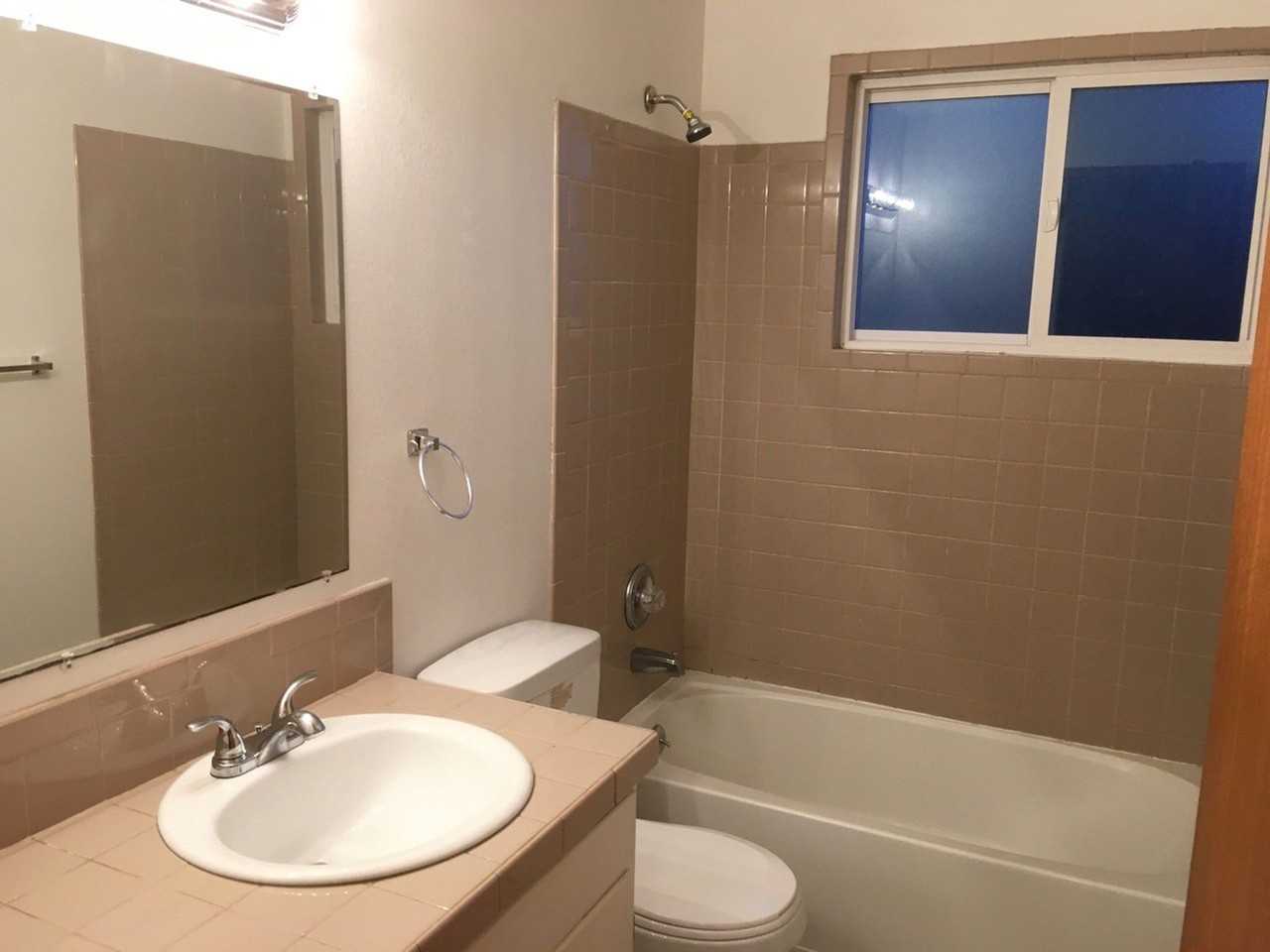 Shore View Apartments - Photo 4 of 9