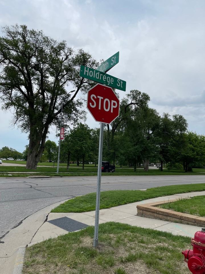 Dreamvesting Loop LLC (4001 Holdrege Street) - Photo 4 of 5