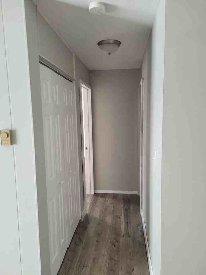 Somers Apartments - Photo 3 of 7