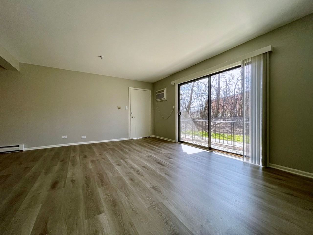 RENOVATED APARTMENT WITH IN - Photo 6 of 23